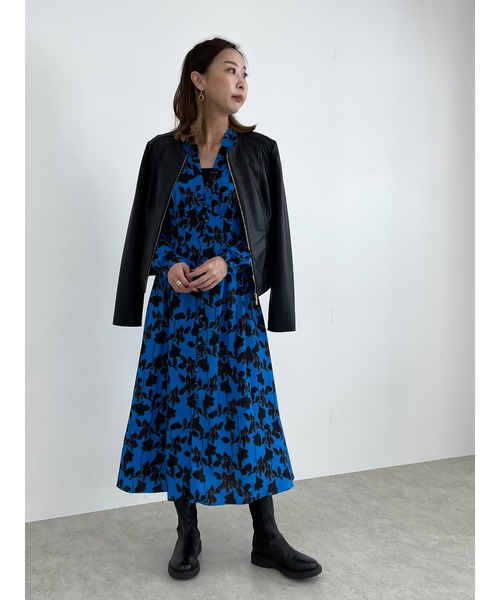 EPOCA THE SHOP（エポカザショップ）の「ラムレザーノーカラー