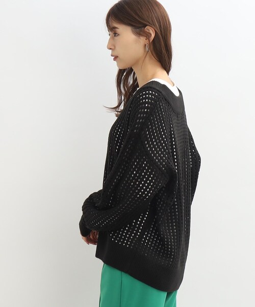 SHOO・LA・RUE(シューラルー)の「◆Vネックメッシュ編みニット(ニット/セーター・レディース・ブラック/ブルー/アイボリー・00)」の8枚目の写真
