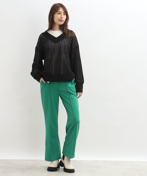 SHOO・LA・RUE(シューラルー)の「◆Vネックメッシュ編みニット(ニット/セーター・レディース・ブラック/ブルー/アイボリー・00)」の19枚目の写真