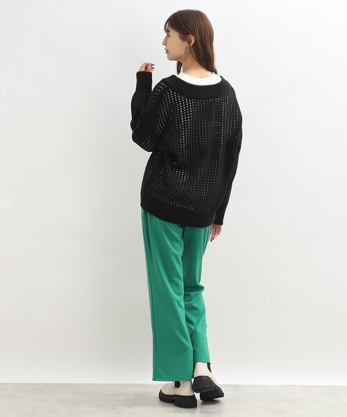 SHOO・LA・RUE(シューラルー)の「◆Vネックメッシュ編みニット(ニット/セーター・レディース・ブラック/ブルー/アイボリー・00)」の5枚目の写真