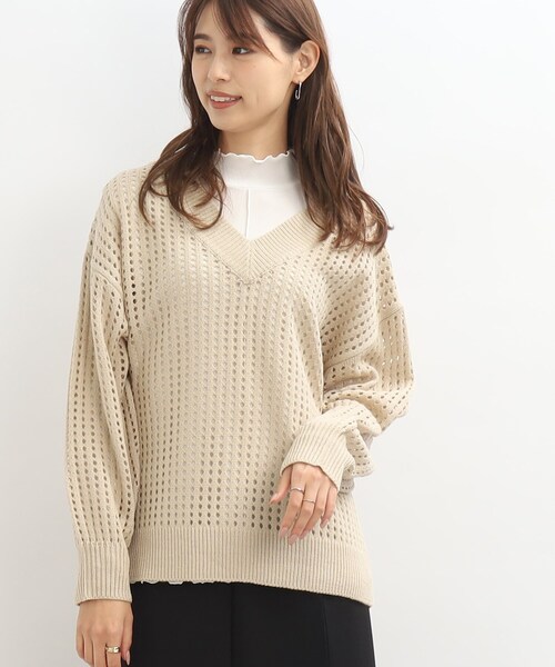 SHOO・LA・RUE(シューラルー)の「◆Vネックメッシュ編みニット(ニット/セーター・レディース・ブラック/ブルー/アイボリー・00)」の16枚目の写真