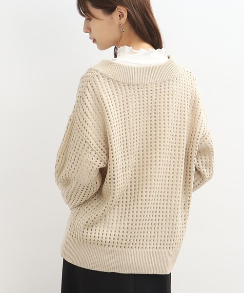 SHOO・LA・RUE(シューラルー)の「◆Vネックメッシュ編みニット(ニット/セーター・レディース・ブラック/ブルー/アイボリー・00)」の9枚目の写真