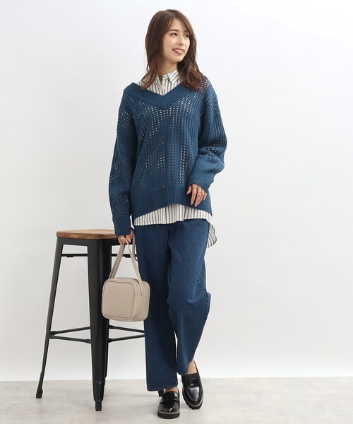SHOO・LA・RUE(シューラルー)の「◆Vネックメッシュ編みニット(ニット/セーター・レディース・ブラック/ブルー/アイボリー・00)」の10枚目の写真