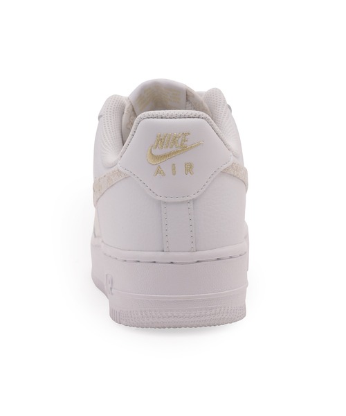 NIKE（ナイキ）の「【NIKE】ナイキ エア フォース 1 07 SE ウィメンズシューズ（スニーカー・レディース・ホワイト・23.5cm/24.5cm/23/24/25）」の8枚目の写真