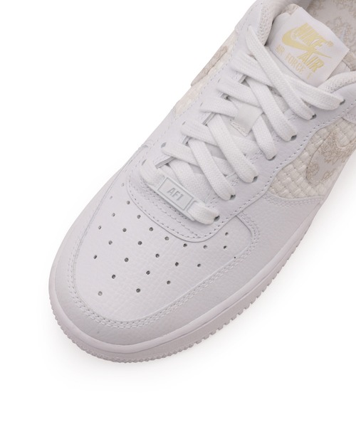 NIKE（ナイキ）の「【NIKE】ナイキ エア フォース 1 07 SE ウィメンズシューズ（スニーカー・レディース・ホワイト・23.5cm/24.5cm/23/24/25）」の12枚目の写真