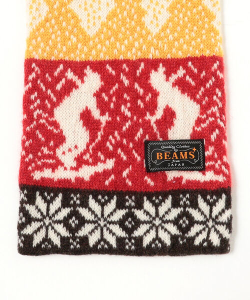 BEAMS PLUS(ビームスプラス)の「BEAMS PLUS / ジャカード ノルディック マフラー(マフラー・メンズ・レッド/オリーブ・ONE SIZE)」の4枚目の写真
