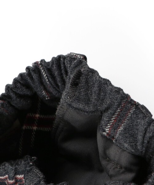 BRANSHES(ブランシェス)の「【やわらか】チェック柄起毛ロングパンツ(チノパンツ・キッズ・ブラック/チャコールグレー・120/130/150/90/140/110/100)」の14枚目の写真