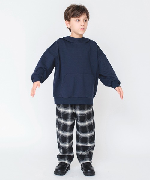 BRANSHES(ブランシェス)の「【やわらか】チェック柄起毛ロングパンツ(チノパンツ・キッズ・ブラック/チャコールグレー・120/130/150/90/140/110/100)」の3枚目の写真