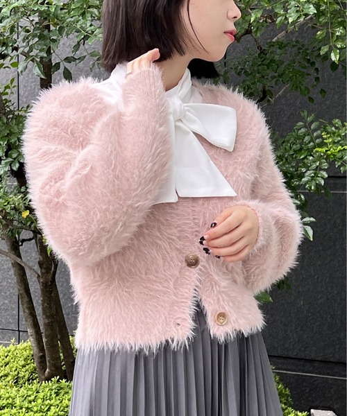 one way(ワンウェイ)の「ロングシャギーショートカーデ(カーディガン/ボレロ・レディース・ホワイト/ライトブルー/ベージュ/ライトピンク・FREE)」の4枚目の写真