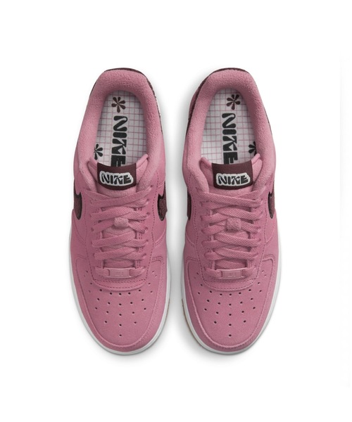 NIKE(ナイキ)の「ナイキ エア フォース 1 '07 SE ウィメンズシューズ / Nike Air Force 1 '07 SE Women's Shoes<22.5-29cm 展開>(スニーカー・レディース・ピンク系その他2/クリーム・23.5/27/25.5/28/24.5/26/22.5/24/23/25/27.5/28.5/29/26.5)」の12枚目の写真
