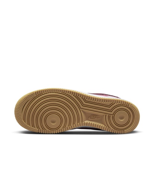 NIKE(ナイキ)の「ナイキ エア フォース 1 '07 SE ウィメンズシューズ / Nike Air Force 1 '07 SE Women's Shoes<22.5-29cm 展開>(スニーカー・レディース・ピンク系その他2/クリーム・23.5/27/25.5/28/24.5/26/22.5/24/23/25/27.5/28.5/29/26.5)」の14枚目の写真