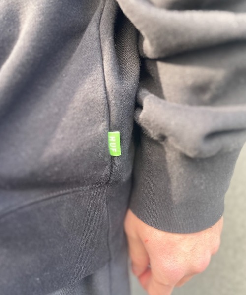 HUF（ハフ）の「【HUF】ハフ SPACE DOLPHINS WASH CREWNECK スペース