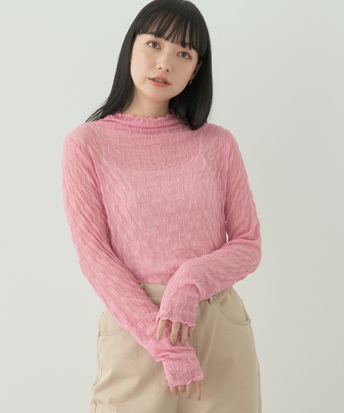 earth music&ecology(アースミュージックアンドエコロジー)の「シアーガーゼハイネックプルオーバー(Tシャツ/カットソー・レディース・ピンク/ブラウン/ミント/ラベンダー/アイボリー/ブラック・S/M)」の1枚目の写真