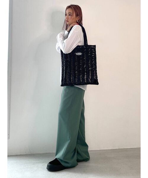 EMODA（エモダ）の「キルティングトートバッグ（トートバッグ・レディース・ホワイト/ブラック/ブルー・FREE）」の9枚目の写真