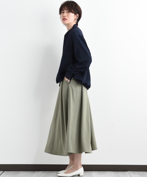 actuel（アクチュエル）の「【ＵＶ・吸水速乾】２ＷＡＹジョーゼット袖ドロストブルゾン（ブルゾン・レディース・チャコールグレー/オフホワイト/ライトグレー/ネイビー・FREE）」の17枚目の写真