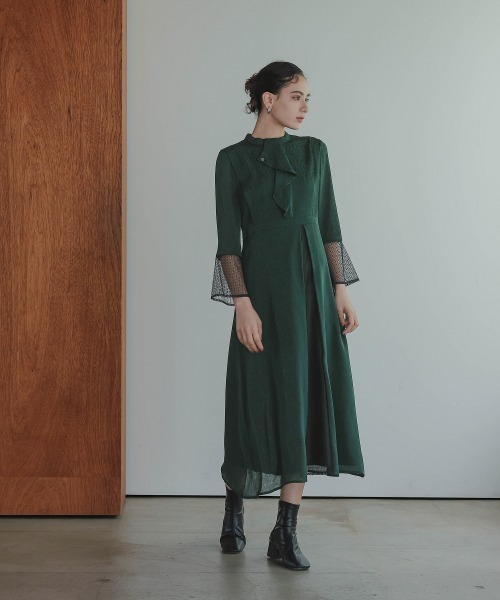 Callarus］フロントドレープデザインレース×ジャガード切替