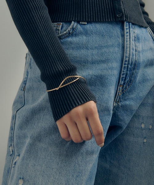 GOLDY（ゴールディ）の「ストローク ライン バングル（バングル/リストバンド・レディース・ゴールド/シルバー系その他/ゴールド系その他/シルバー・FREE）」の13枚目の写真