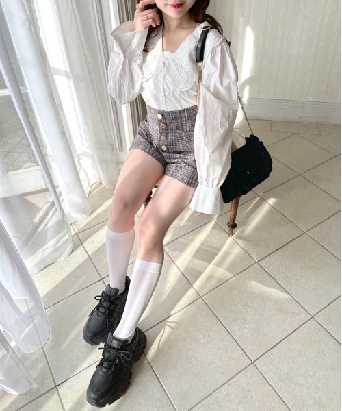 OLIVE des OLIVE(オリーブデオリーブ)の「レース衿ブラウス(シャツ/ブラウス・レディース・ブラック/オフホワイト/サックスブルー・FREE)」の8枚目の写真