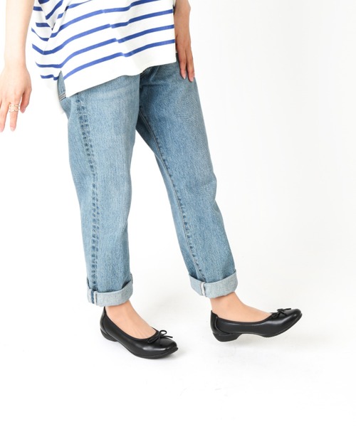 AcureZ（アキュアーズ）の「リボンバレエ「母趾にやさしいパンプス」（パンプス・レディース・ブラック系その他/ブラック/ベージュ/ブラック系その他2/レッド/ネイビー・23.5cm/21.5cm/22.0cm/25.0cm/22.5cm/23.0cm/24.5cm/24.0cm）」の20枚目の写真