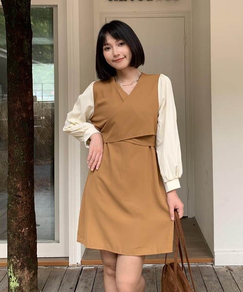 EPICKS（エピックス）の「きれいめVネック切り替えミニワンピース（ワンピース・レディース・ブラック/ベージュ・M/XL）」の20枚目の写真