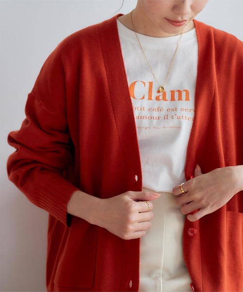 titivate(ティティベイト)の「ロゴプリントロングスリーブTシャツ(Tシャツ/カットソー・レディース・ホワイト系その他/グレー系その他/ホワイト系その他2/ホワイト系その他3・FREE)」の1枚目の写真