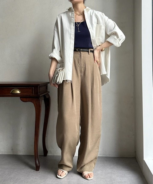 ETRE TOKYO / 新品・未使用 スクエアネックニットタンク　ベージュ SNAP TOBI │ ETRE TOKYO official online store(エトレトウキョウ)