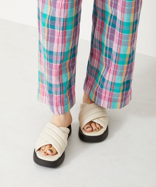 ORiental TRaffic(オリエンタルトラフィック)の「■パデットコンフォートサンダル/31229(サンダル・レディース・ブラック/ブルー/ホワイト・S/M/L/LL)」の5枚目の写真