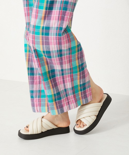 ORiental TRaffic(オリエンタルトラフィック)の「■パデットコンフォートサンダル/31229(サンダル・レディース・ブラック/ブルー/ホワイト・S/M/L/LL)」の6枚目の写真