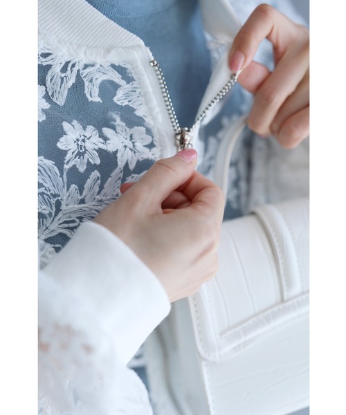 cawaii(カワイイ)の「満開の白花刺繍ベールブルゾン(ブルゾン・レディース・ホワイト・FREE)」の17枚目の写真