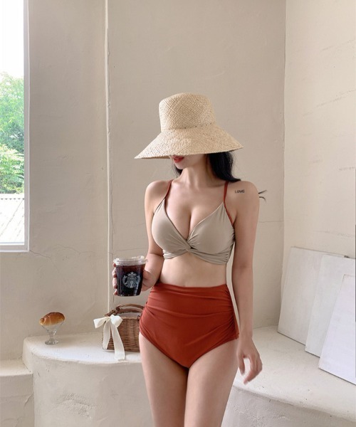 REBALANCE（リバランス）の「ハイウェストビキニ（水着・レディース・B/A/C・MEDIUM/LARGE/X-LARGE）」の20枚目の写真