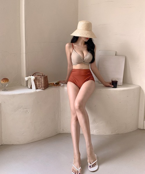 REBALANCE（リバランス）の「ハイウェストビキニ（水着・レディース・B/A/C・MEDIUM/LARGE/X-LARGE）」の18枚目の写真