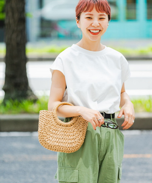 ITEMS URBANRESEARCH（アイテムズ アーバンリサーチ）の「『UR TECH』クルーネックノースリーブTシャツ（Tシャツ/カットソー・レディース・ホワイト/レッド/ブラック/ブルー系その他・FREE）」の16枚目の写真