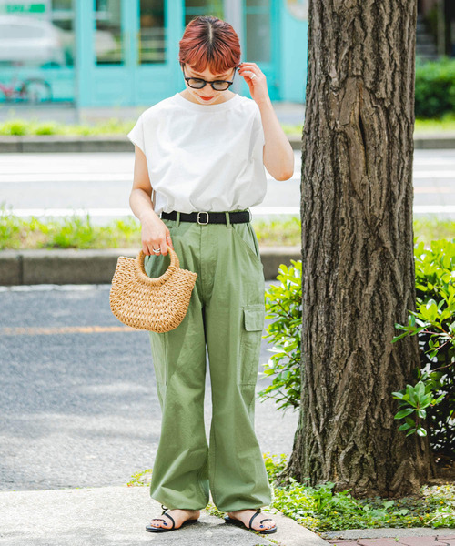 ITEMS URBANRESEARCH（アイテムズ アーバンリサーチ）の「『UR TECH』クルーネックノースリーブTシャツ（Tシャツ/カットソー・レディース・ホワイト/レッド/ブラック/ブルー系その他・FREE）」の19枚目の写真