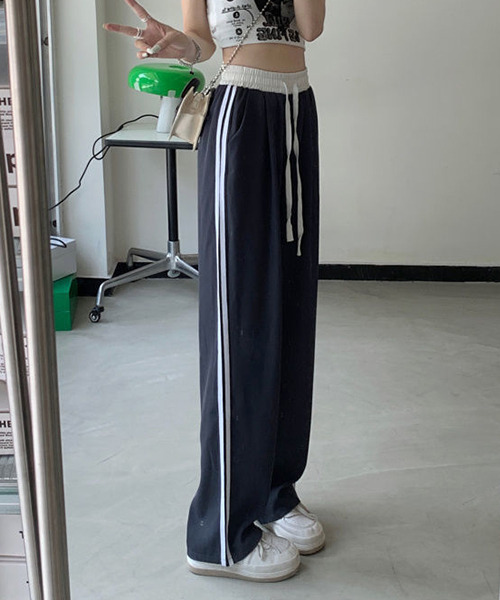 c.u.l（シーユーエル）の「2ライン グレーカラー トラックパンツ culw420（その他パンツ・レディース・グレー・FREE）」の7枚目の写真