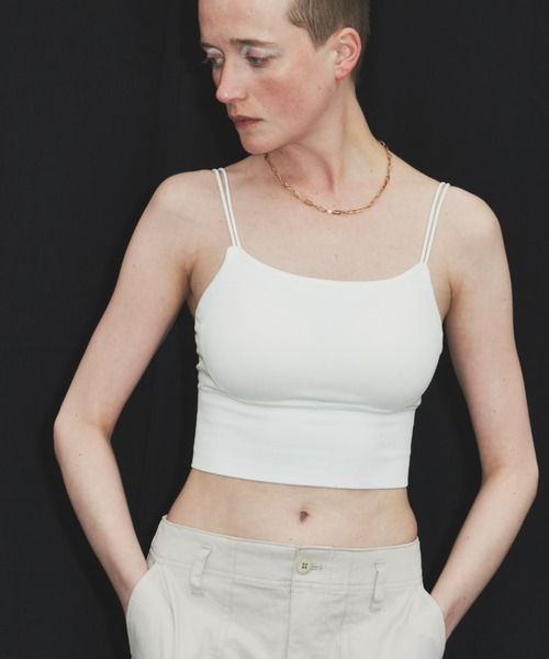 un/neu（アンノイ）の「ダブルストラップカップ付きインナー（キャミソール・レディース・ホワイト/ブラック・FREE）」の21枚目の写真