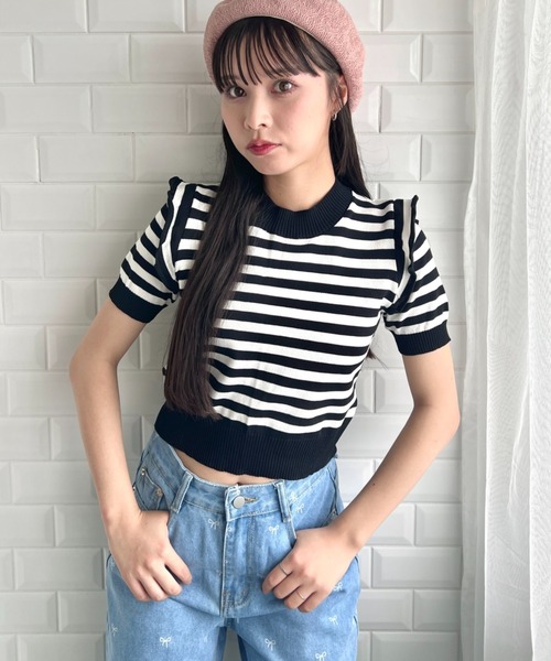 Loueme（ルエム）の「プチフリルボーダートップス（シャツ/ブラウス・レディース・イエロー/ライトブルー/レッド/ホワイト/アイボリー・FREE）」の2枚目の写真