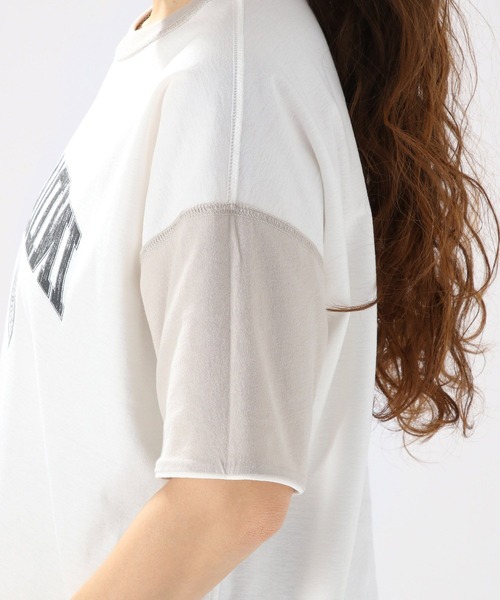 niko and...（ニコアンド）の「リバーシブルロゴワイドTシャツ（Tシャツ/カットソー・レディース・ベージュ/ブルー/ナチュラル/ホワイト/チャコール/グリーン/イエロー/スモーク・LARGE/MEDIUM）」の18枚目の写真