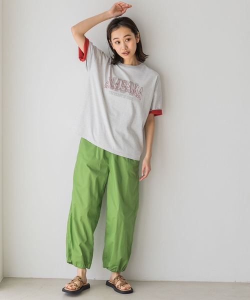 niko and...（ニコアンド）の「リバーシブルロゴワイドTシャツ（Tシャツ/カットソー・レディース・ベージュ/ブルー/ナチュラル/ホワイト/チャコール/グリーン/イエロー/スモーク・LARGE/MEDIUM）」の13枚目の写真