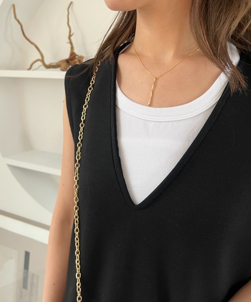 un dix cors（アンディコール）の「変形バーメタルネックレス（ネックレス・レディース・ゴールド・FREE）」の2枚目の写真