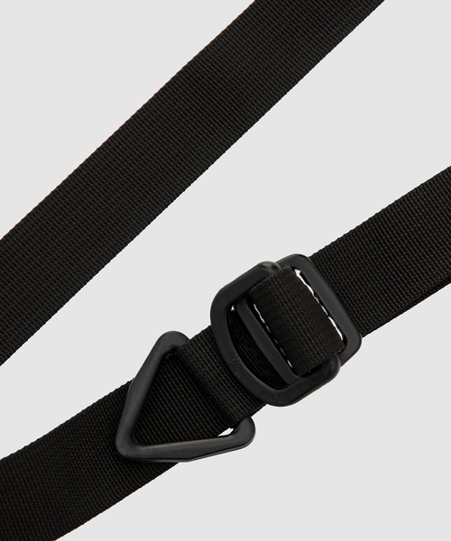 TAKAHIROMIYASHITATheSoloIst.(タカヒロミヤシタザソロイスト)の「tactical buckle belt.(ベルト・メンズ・ブラック・ONE SIZE)」の3枚目の写真