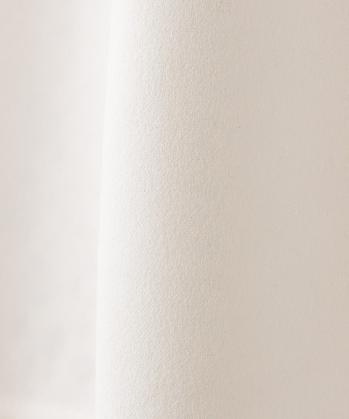 OMNES（オムネス）の「梨地バックヘンリーネックプルオーバー6分袖（Tシャツ/カットソー・レディース・ブラック/アイボリー/グリーン/ラベンダー・FREE）」の10枚目の写真