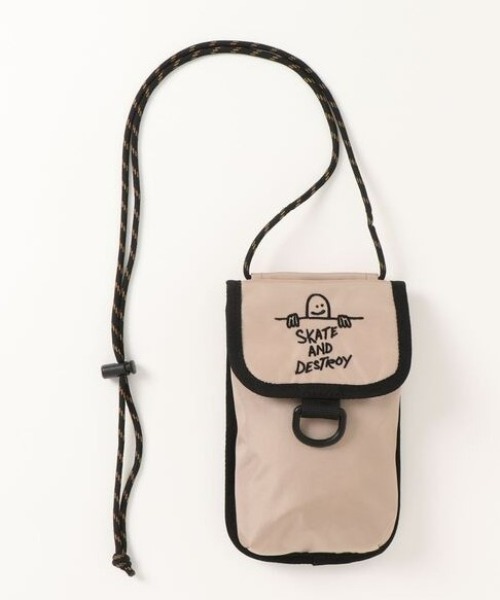 THRASHER(スラッシャー)の「【THRASHER】Smart Phone Pouch(ST)(ショルダーバッグ・メンズ・ブラック系その他/ブラック×ピンク/ベージュ×ブラック/ブラック×ホワイト・FREE)」の4枚目の写真