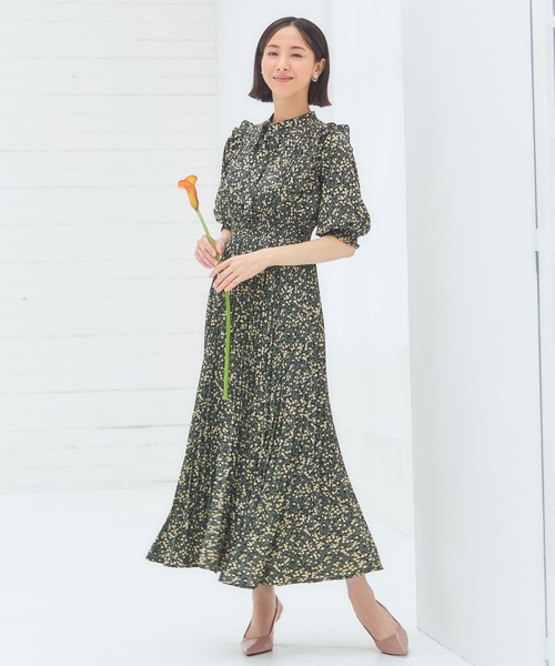 ワンピース 花柄 レトロ柄 半袖 プリーツ ミモレ丈