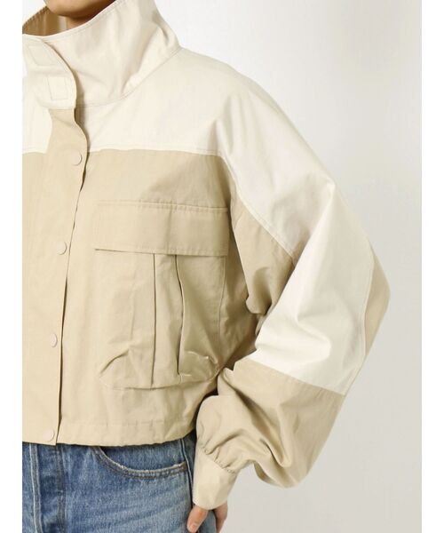 jouetie（ジュエティ）の「ショートマウンテンブルゾン（ブルゾン・レディース・グレー/グリーン/アイボリー・MEDIUM）」の5枚目の写真