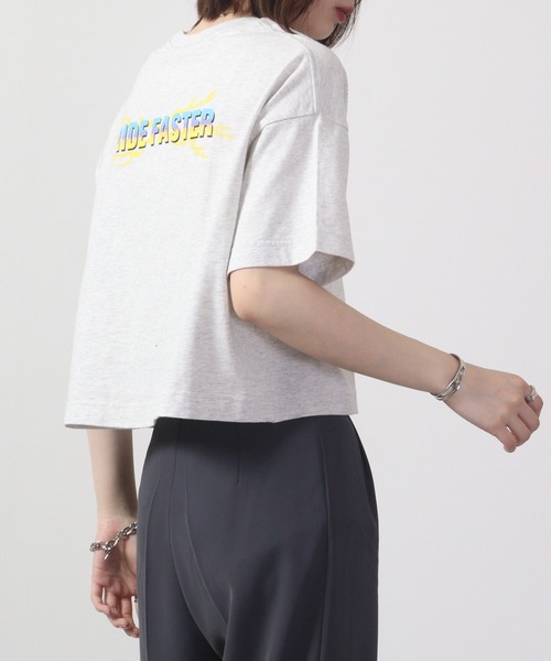 spiritoso(スピリトーゾ)の「spiritoso Ride Faster ピグメントTシャツ 半袖(Tシャツ/カットソー・レディース・ネイビー/グレイッシュベージュ/チャコール/ホワイト・F)」の10枚目の写真