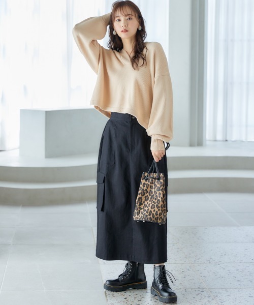 miclat（ミクラ）の「大きいサイズ　カーゴスカート　miclat（スカート・レディース・ベージュ/ブラック・3L/L/4L/5L/LL）」の5枚目の写真