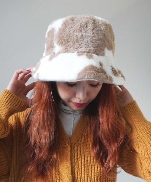 Port（ポート）の「牛柄 フェイクファーハット / アニマル柄 / バケハ_