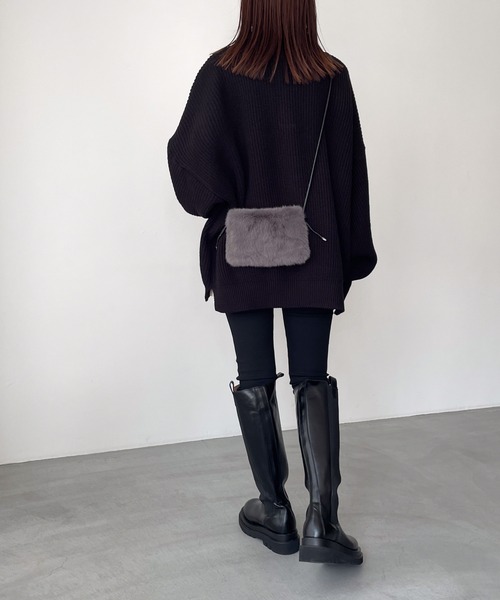 CANAL JEAN（キャナルジーン）の「El mar　フェイクファーショルダーバッグ（ショルダーバッグ・レディース・ブラック/グレー/ブラウン・ONE SIZE）」の5枚目の写真