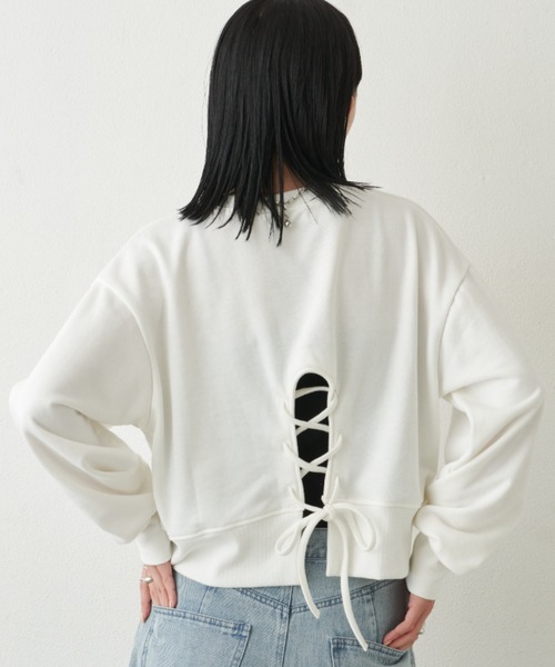 Aunt Marie's(アントマリーズ)の「バックレースアップショートプルオーバー(Tシャツ/カットソー・レディース・ホワイト/チャコールグレー/レッド・FREE)」の6枚目の写真