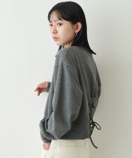 Aunt Marie's(アントマリーズ)の「バックレースアップショートプルオーバー(Tシャツ/カットソー・レディース・ホワイト/チャコールグレー/レッド・FREE)」の13枚目の写真